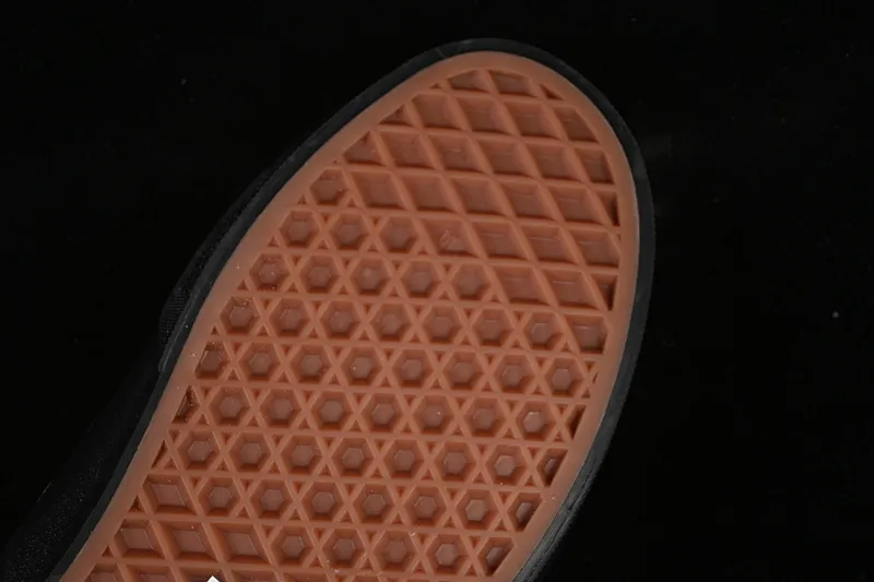 All categories Vans Vans series Vans Low Vans low-top Vans Rowan Skate Boarding Classic and versatile lightweight and comfortable professional skateboard shoes VN0A4TZCYB2